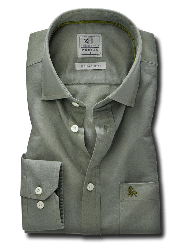 Formentera Oxford Dark Olive Solid Full Sleeve Tailored Fit Casual Cotton Shirt
