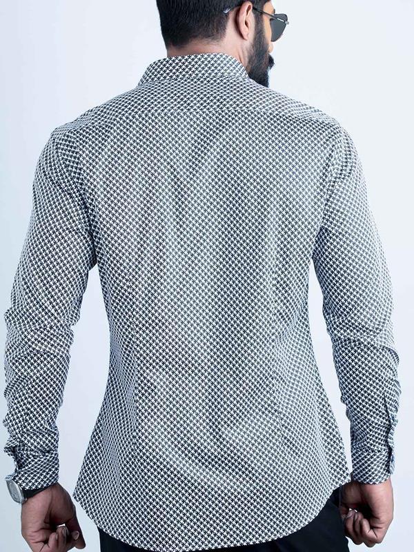 Walker Black Printed Full Sleeve Single Cuff Slim Fit Party Wear Blended Shirt