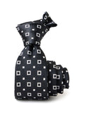 ties_kingcrest_z_slim_100_polyester_minimals_p11_miscel_blk_wht_bw_01.jpg