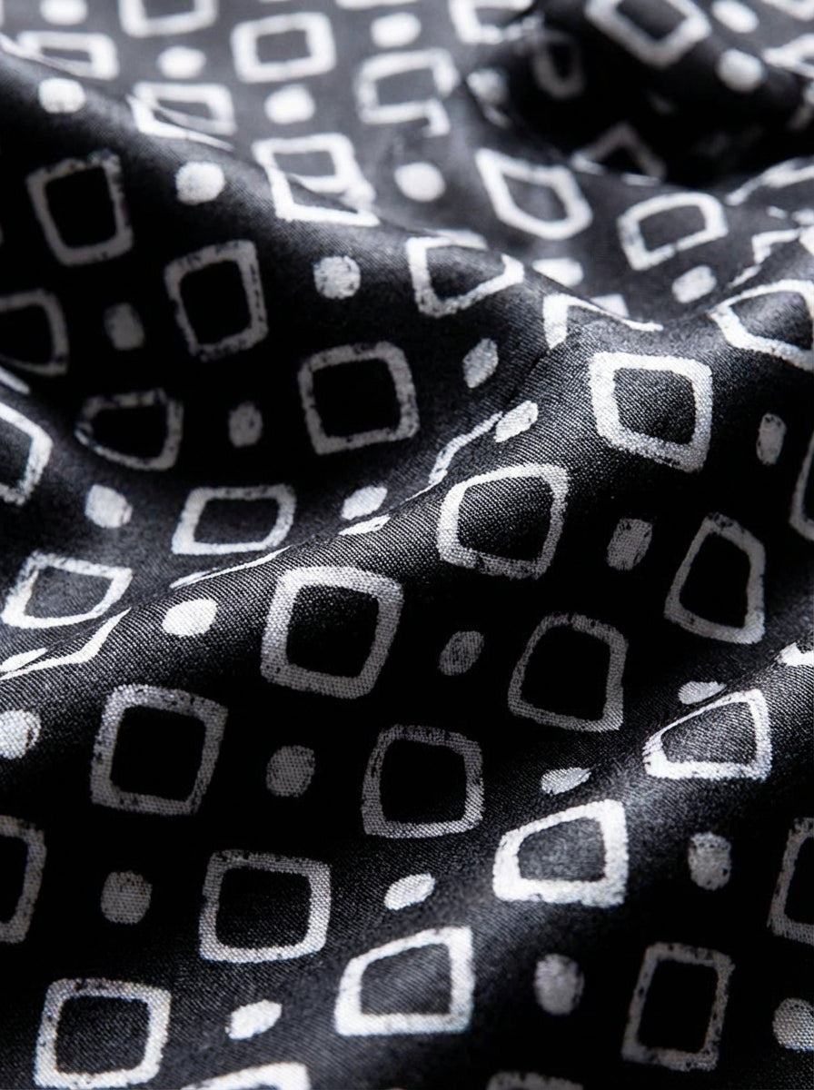 Diablo Black Printed Full Sleeve Single Cuff Slim Fit Party Wear Viscose Shirt