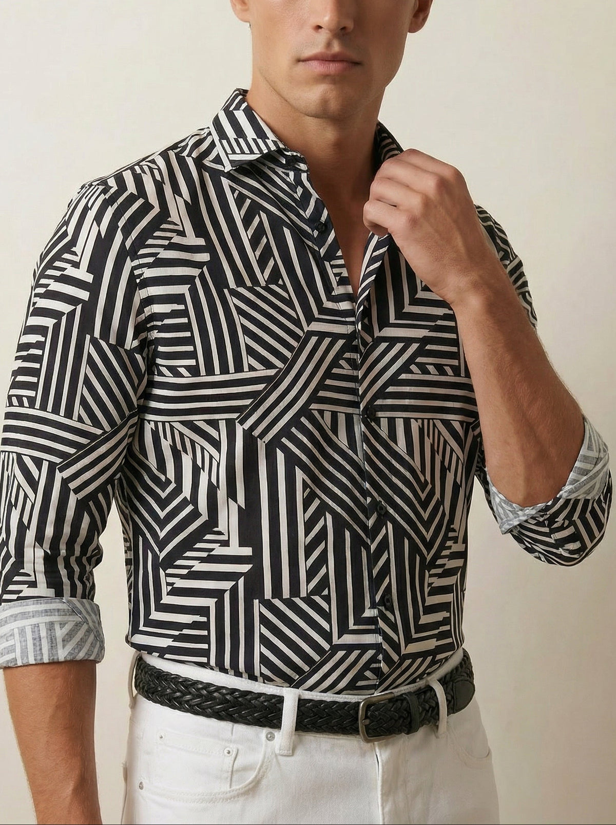 Diablo Black Printed Full Sleeve Single Cuff Slim Fit Party Wear Viscose Shirt