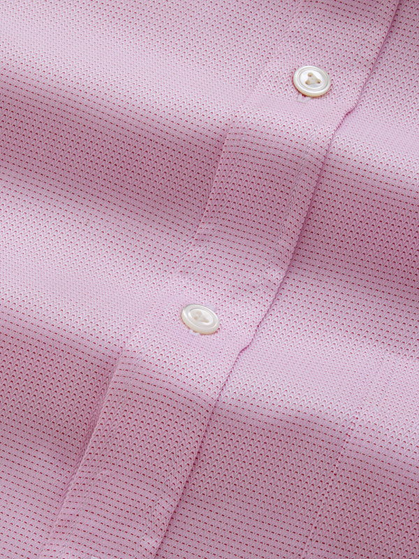 Montefalco Pink Solid Full Sleeve Single Cuff Classic Fit Classic Formal Egyptian Giza Silk Touch Cotton Shirt