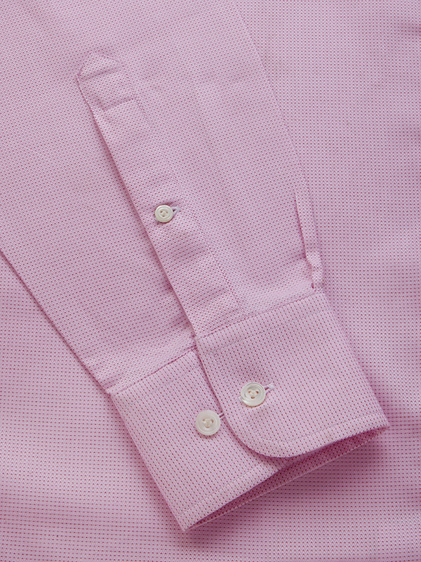 Montefalco Pink Solid Full Sleeve Single Cuff Classic Fit Classic Formal Egyptian Giza Silk Touch Cotton Shirt