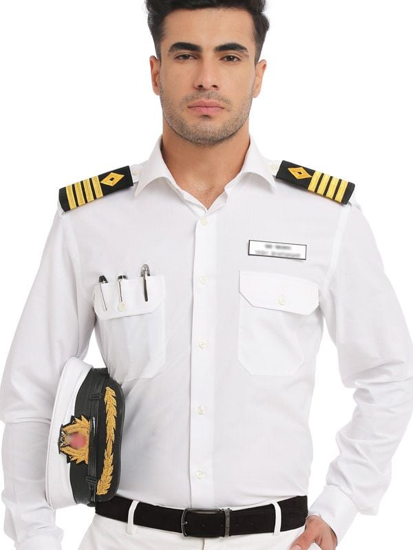 Captain White Solid Full Sleeve Single Cuff Tailored Fit Classic Formal Blend Shirt