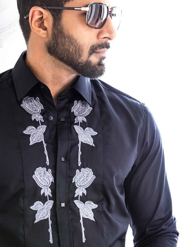 Garrix Black Solid Full Sleeve Single Cuff Slim Fit Party Wear Cotton Shirt