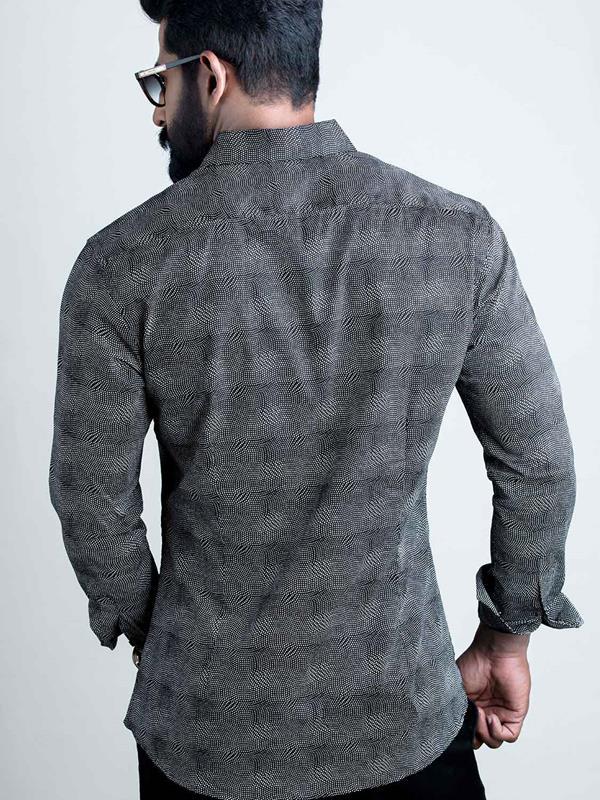 Quintino Black Printed Full Sleeve Single Cuff Slim Fit Party Wear Blended Shirt