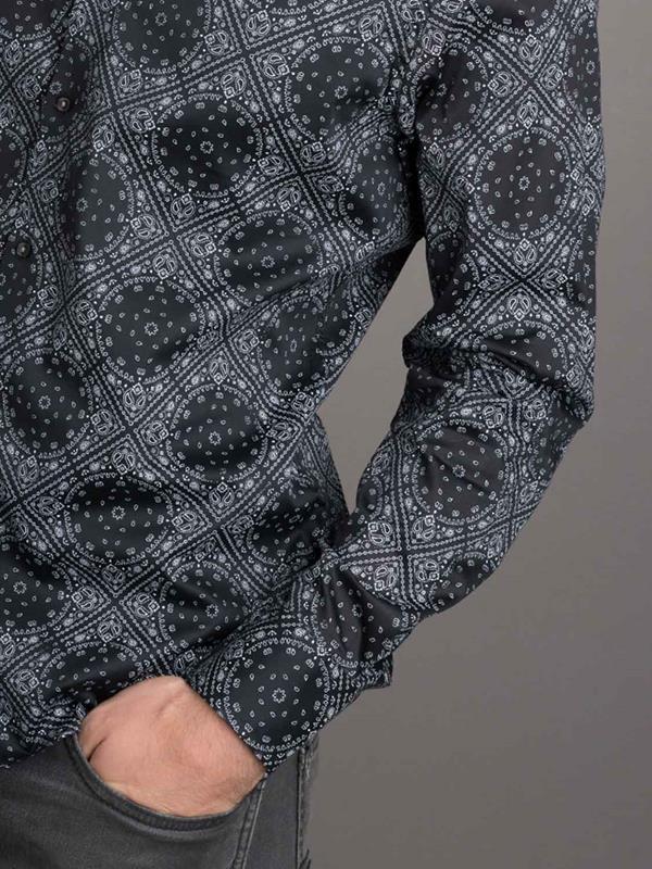Taksim Black Printed Full sleeve single cuff Slim Fit Blended Shirt