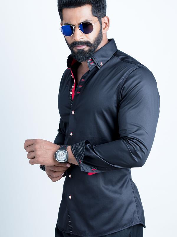 Tryst Black Solid Full Sleeve Slim Fit Party Wear Cotton Shirt
