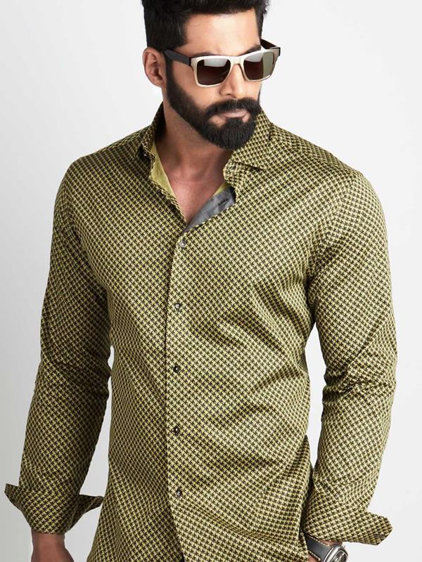 Walker Ochre Printed Full Sleeve Single Cuff Slim Fit Party Wear Blended Shirt
