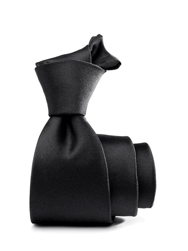 ties_crm_de_la_crm3_z_plain_100_silk_plain_a01_miscel_black_dark_nd_01.jpg