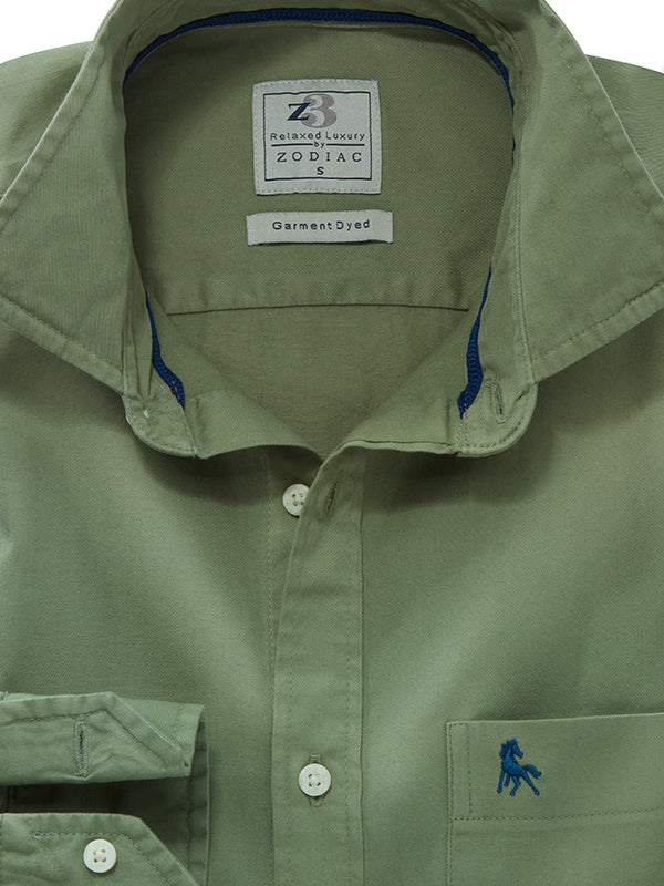Neymar Twill Garment Dyed Olive Solid Full Sleeve Tailored Fit Casual Cotton Shirt