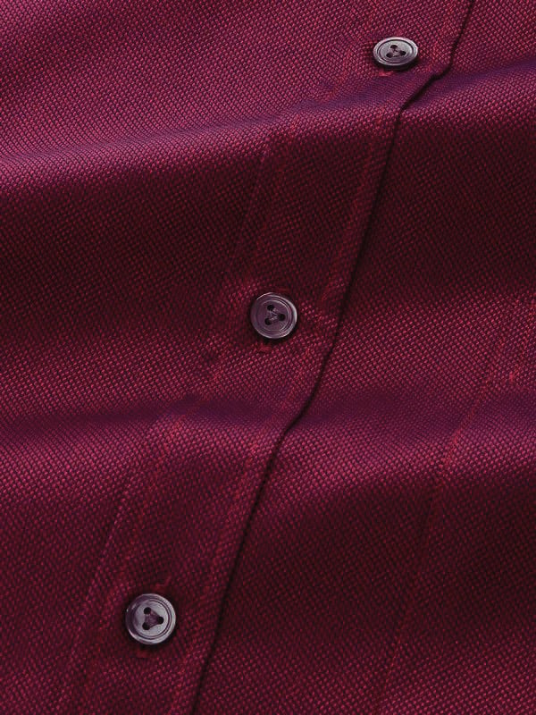 Marzeno Maroon Solid Full Sleeve Single Cuff Classic Fit Semi Formal Dark Two Ply Mercerized Cotton Shirt