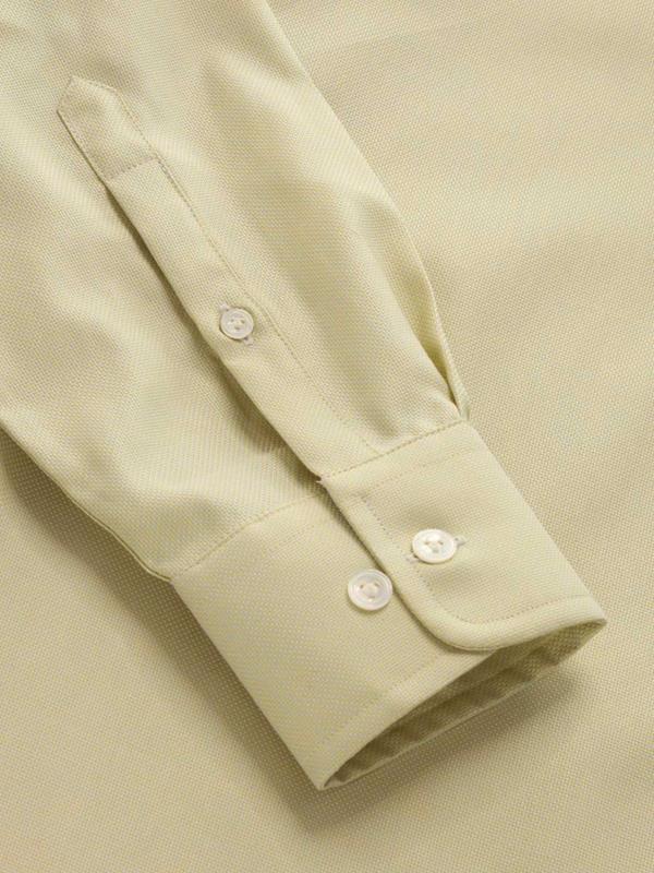 Marzeno Mint Solid Full Sleeve Single Cuff Tailored Fit Semi Formal Dark Two Ply Mercerized Cotton Shirt