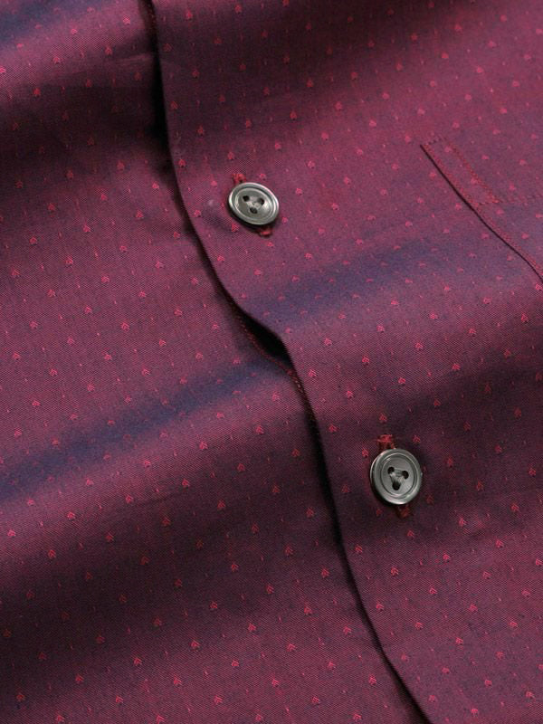 Bramante Maroon Solid Single Cuff Tailored Fit Semi Formal Super Fine Cotton Shirt