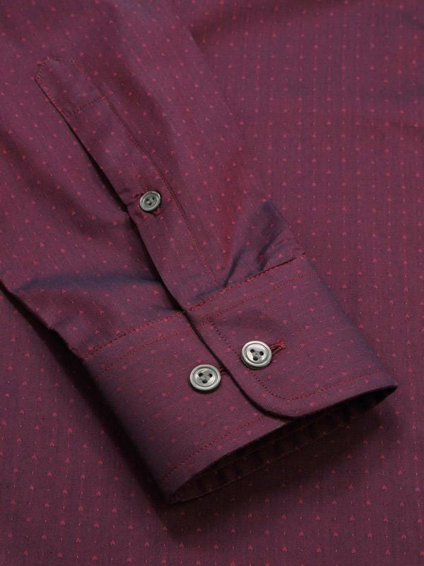 Bramante Maroon Solid Single Cuff Tailored Fit Semi Formal Super Fine Cotton Shirt