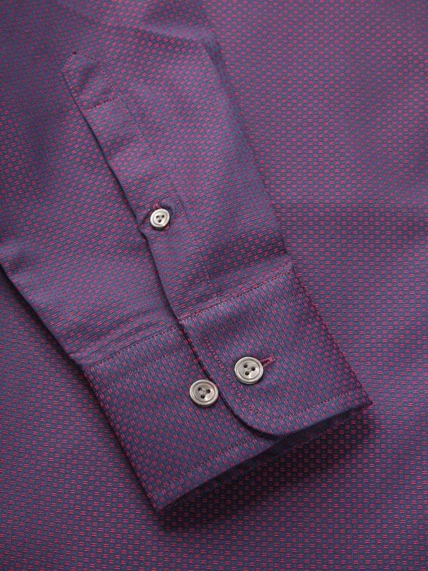 Bruciato Red Solid Full Sleeve Single Cuff Tailored Fit Semi Formal Dark Two Ply Mercerized Cotton Shirt