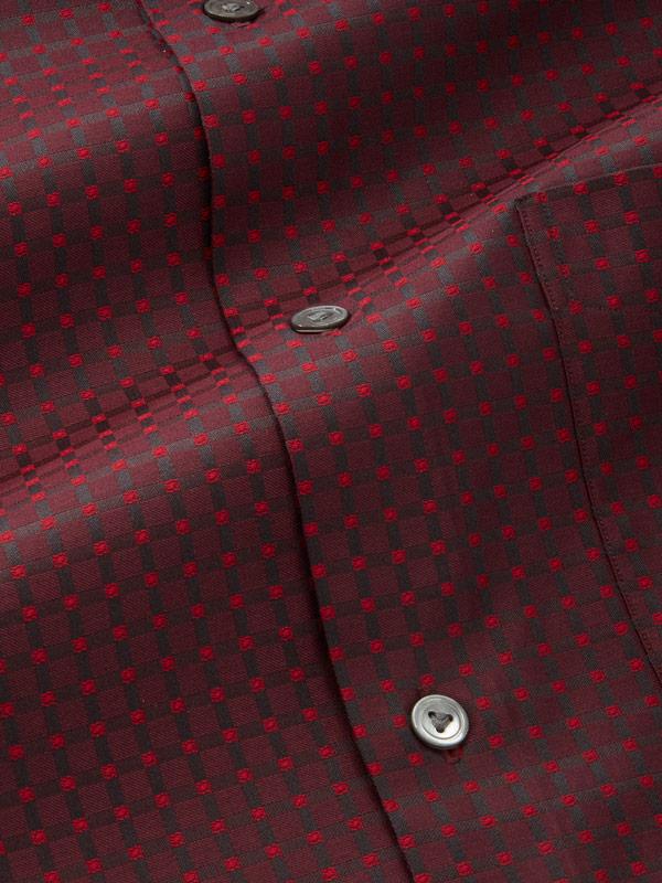 Bruciato Maroon Check Full Sleeve Single Cuff Tailored Fit Semi Formal Dark Two Ply Mercerized Cotton Shirt