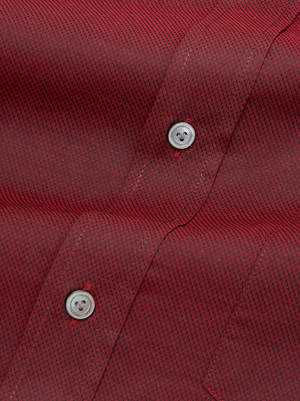 Carletti Maroon Solid Full Sleeve Single Cuff Classic Fit  Semi Formal Dark  Italian 100's Cotton Shirt