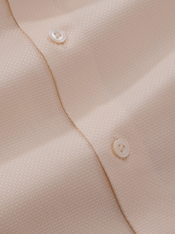Cione Cream Solid Full Sleeve Single Cuff Tailored Fit Classic Formal Two Ply Mercerized Cotton Shirt