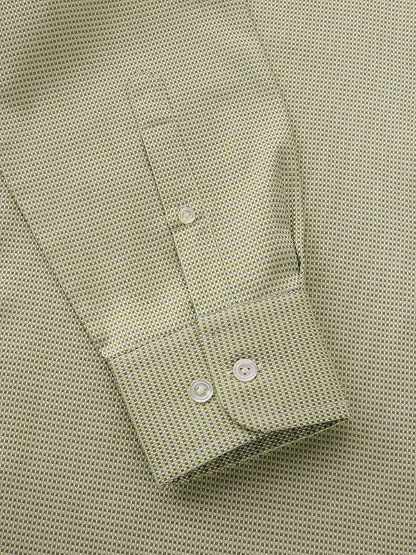Cione Olive Solid Full Sleeve Single Cuff Tailored Fit Classic Formal Two Ply Mercerized Cotton Shirt