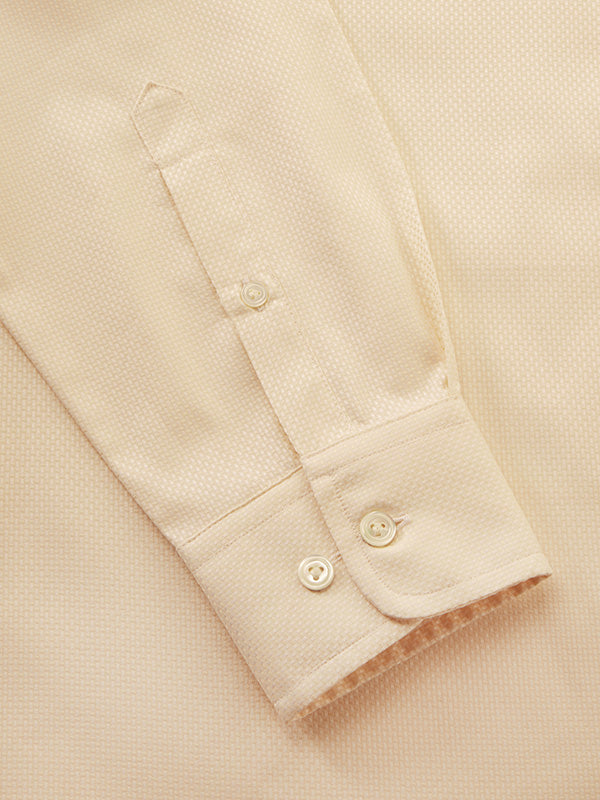 Cione Cream Solid Full Sleeve Single Cuff Tailored Fit Classic Formal Two Ply Mercerized Cotton Without Pocket Shirt