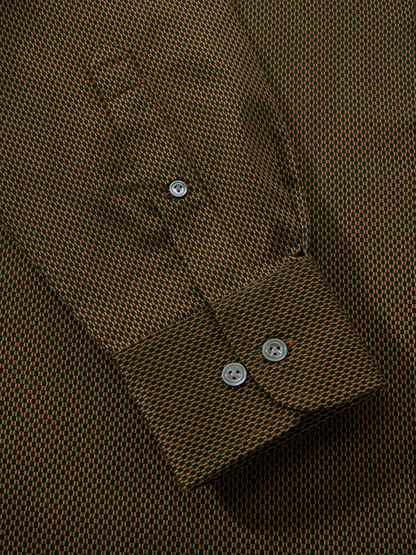 Dolcetto Brown Solid Full Sleeve Single Cuff Classic Fit Semi Formal Dark Silk Touch Egyptian Giza Cotton Shirt