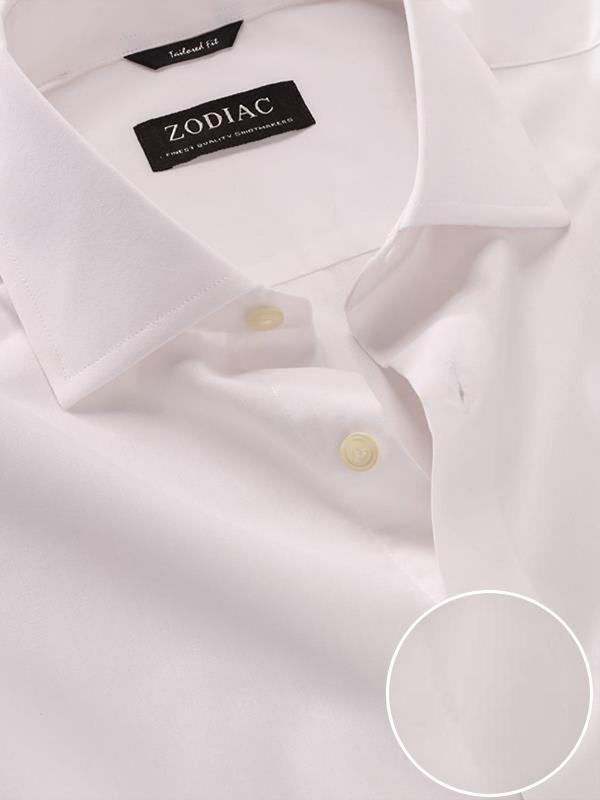 Easy Care White Solid Full Sleeve Single Cuff Tailored Fit Classic Formal Cotton Blend Shirt