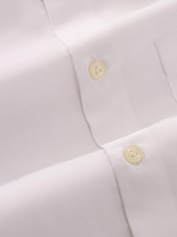 Easy Care White Solid Full Sleeve Single Cuff Tailored Fit Classic Formal Cotton Blend Shirt