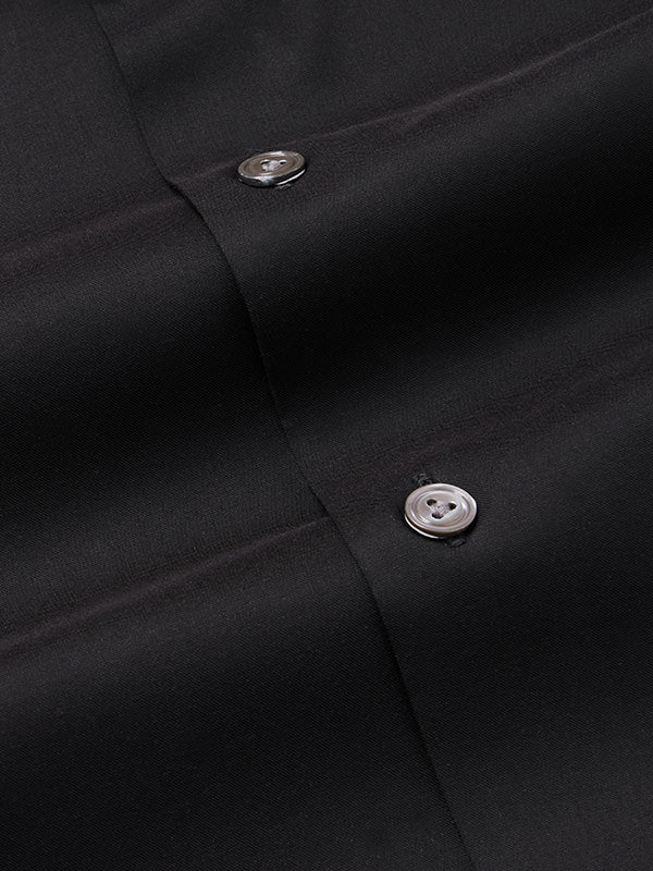 Fine Twill Black Solid Full Sleeve Single Cuff Tailored Fit Semi Formal Super Fine Cotton Shirt