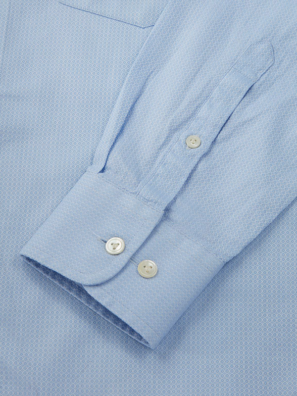 Matera Sky Solid Full Sleeve Single Cuff Tailored Fit Classic Formal Two Ply Mercerized Cotton Shirt