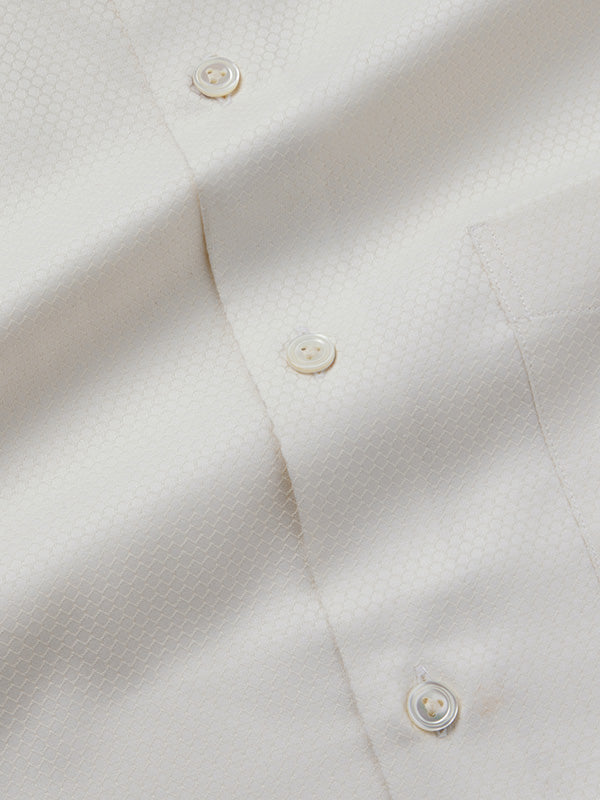 Matera Cream Solid Full Sleeve Single Cuff Tailored Fit Classic Formal Two Ply Mercerized Cotton Shirt