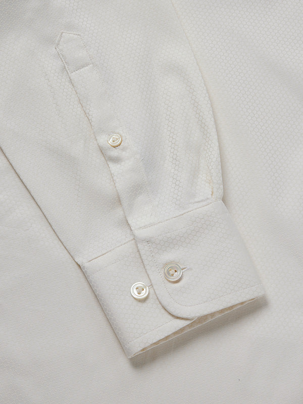 Matera Cream Solid Full Sleeve Single Cuff Tailored Fit Classic Formal Two Ply Mercerized Cotton Shirt