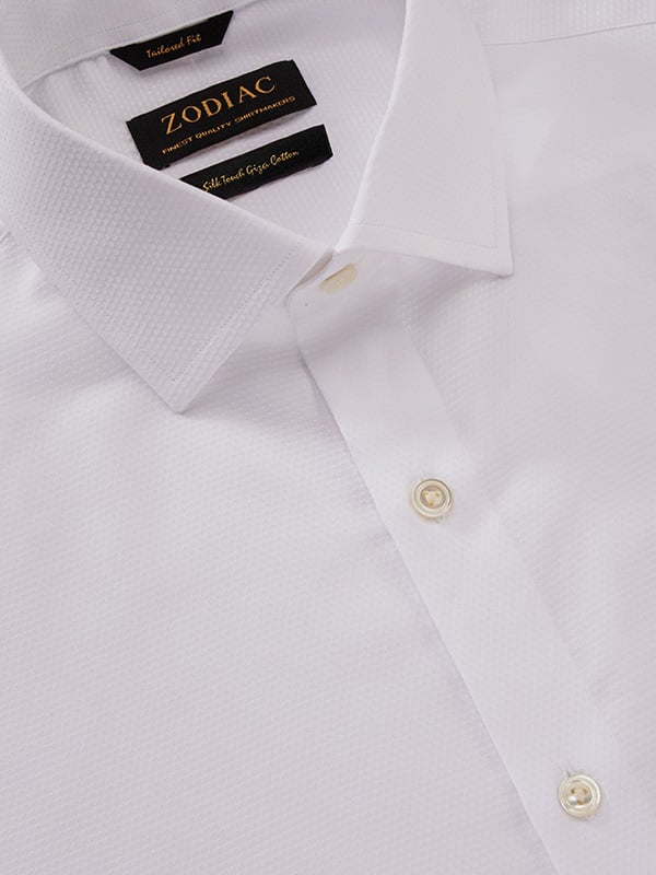 Montefalco White Solid Full Sleeve Single Cuff Tailored Fit Classic Formal Silk Touch Egyptian Giza Cotton Shirt
