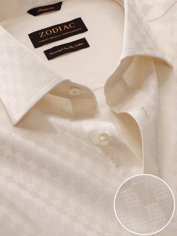 Monteverdi Cream Solid Full Sleeve Single Cuff Classic Fit Classic Formal Two Ply Mercerized Cotton Shirt