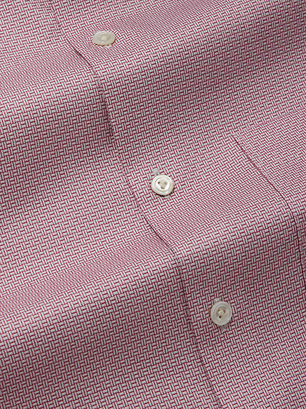 Monteverdi Pink Solid Full Sleeve Single Cuff Tailored Fit Classic Formal Two Ply Mercerized Cotton Shirt