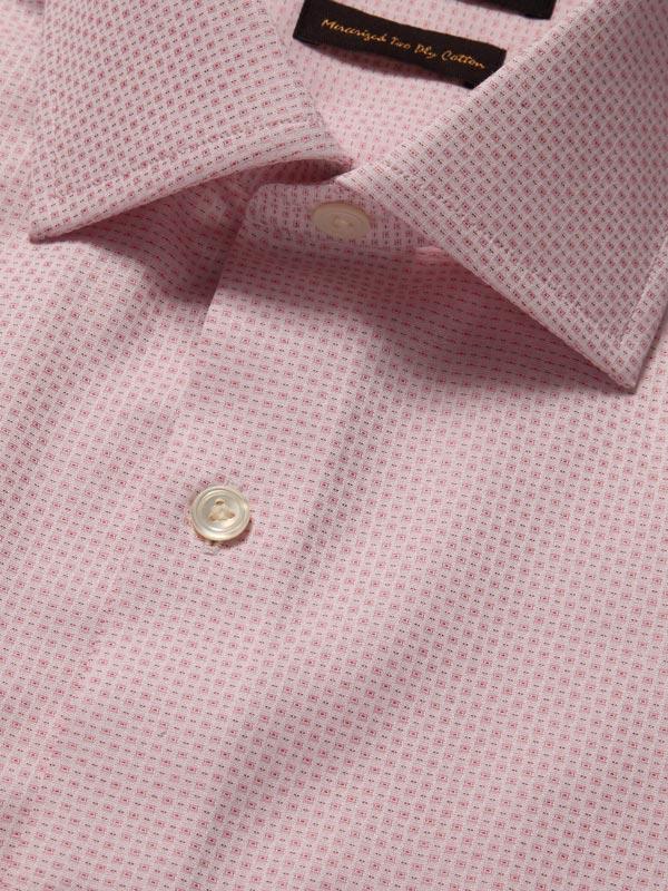 Monteverdi Pink Solid Full Sleeve Single Cuff Tailored Fit Classic Formal Two Ply Mercerized Cotton Shirt