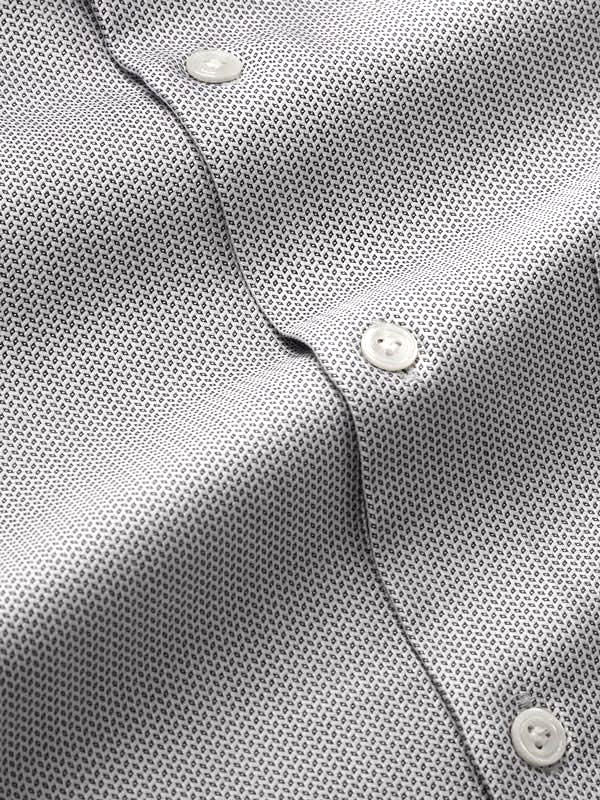 Mystero Black & White Solid Full Sleeve Single Cuff Tailored Fit Semi Formal Dark Two Ply Mercerized Cotton Shirt