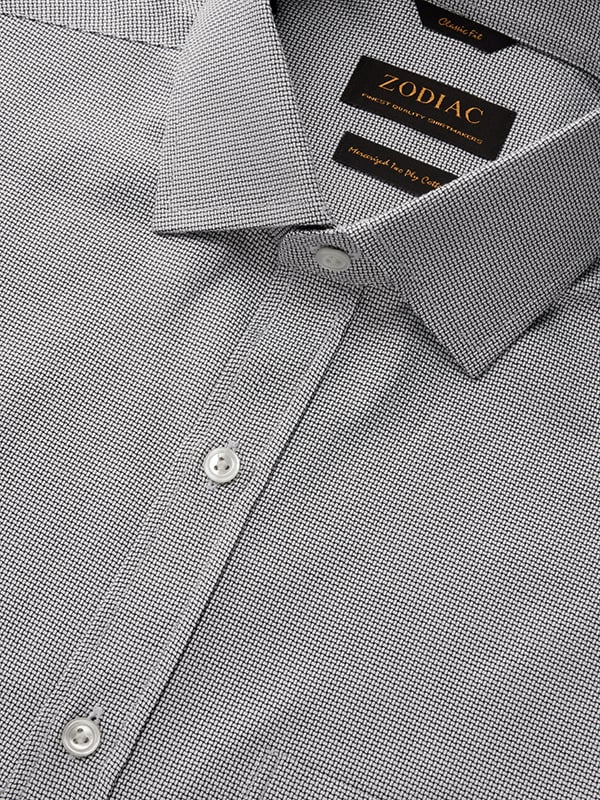 Mystero Black & White Solid Full Sleeve Single Cuff Classic Fit Semi Formal Dark Two Ply Mercerized Cotton Shirt