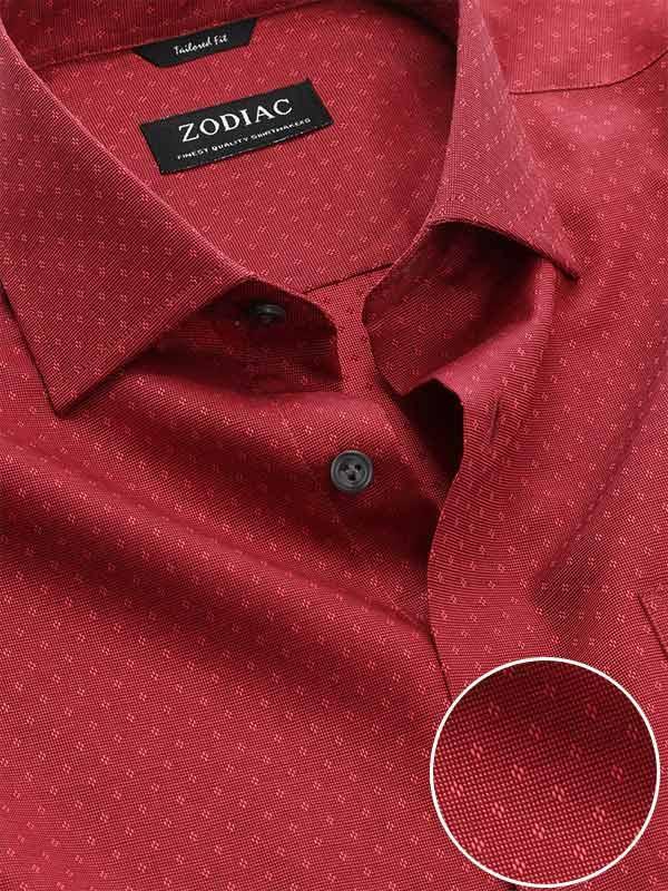 Savuto Red Solid Full Sleeve Single Cuff Tailored Fit Semi Formal Dark Cotton Shirt